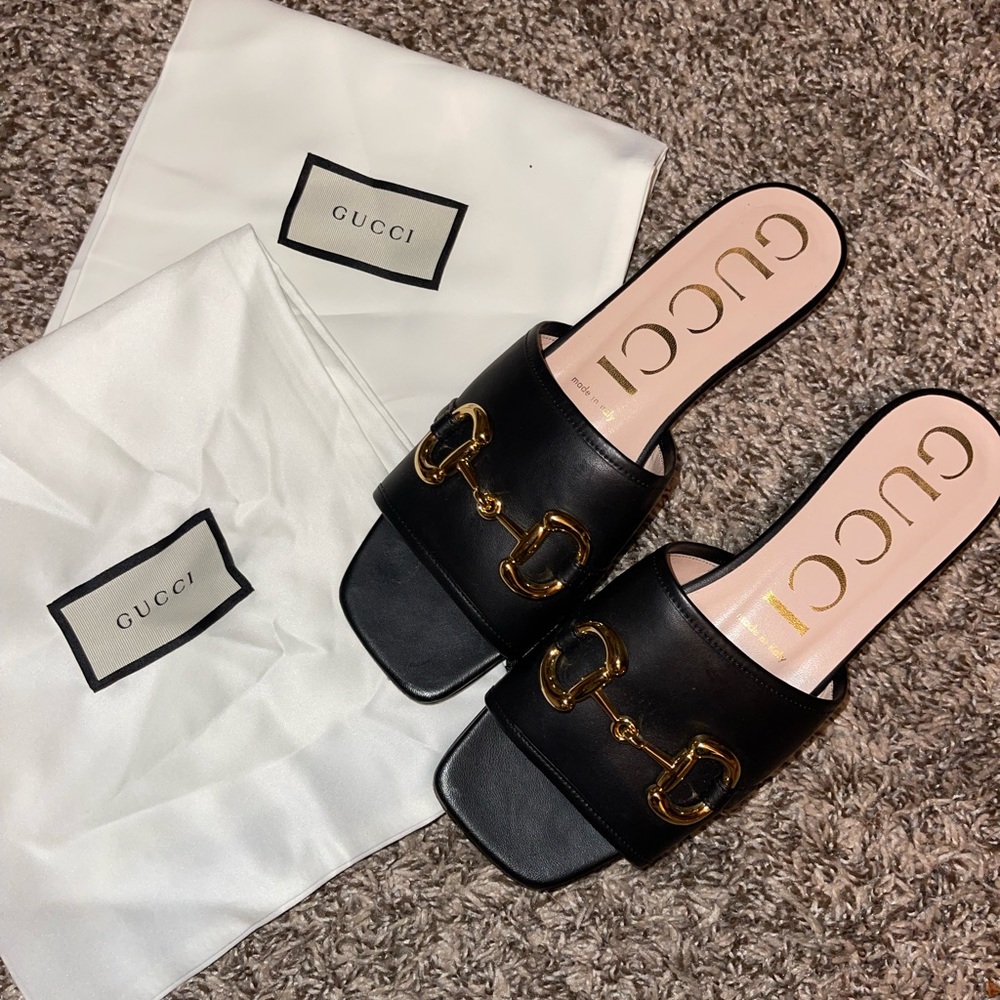 Gucci Sandals - Picture 1 of 2